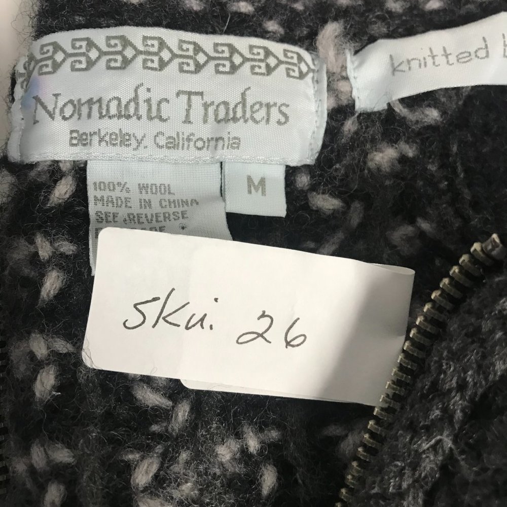 NOMADIC TRADERS Womens M Black Wool Fair Isle Zip Cardigan Sweater By Hand - Picture 11 of 11